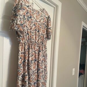 SHEIN Beige and Blue Floral Midi Dress